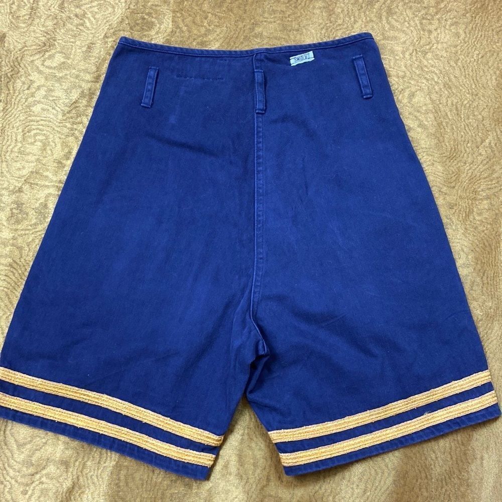 Vintage Retro Switch USA Women Short Size 5